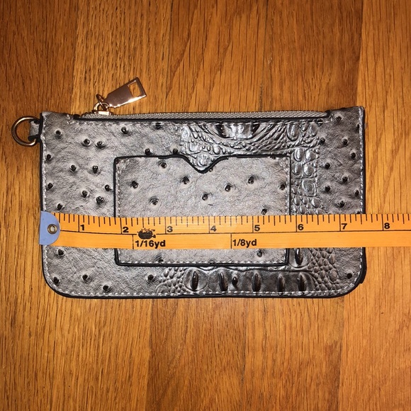 Textured Gray Coin Pouch - Picture 5 of 12